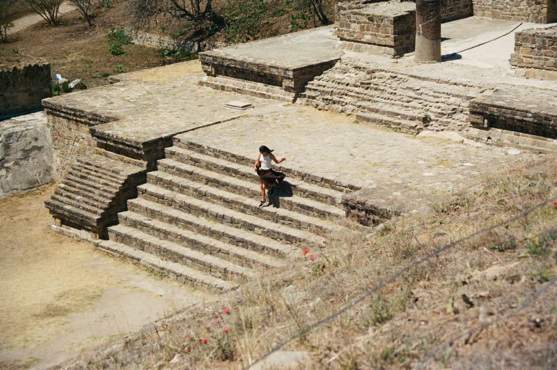 mia running in monte alban